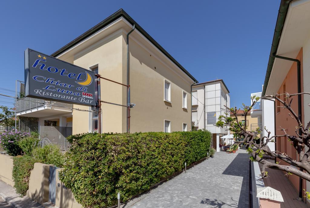 Hotel Chiar Di Luna Senigallia Eksteriør billede