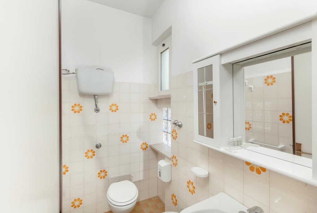 Hotel Chiar Di Luna Senigallia Værelse billede