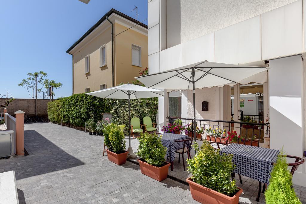 Hotel Chiar Di Luna Senigallia Eksteriør billede